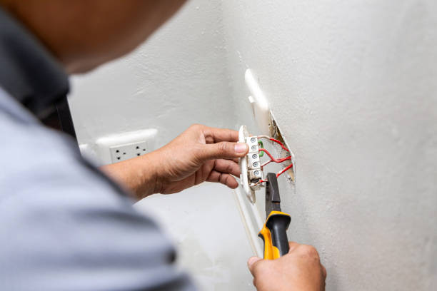 Best Licensed Electrician  in Fort Polk North, LA